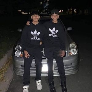 Meet your Posher, Joni